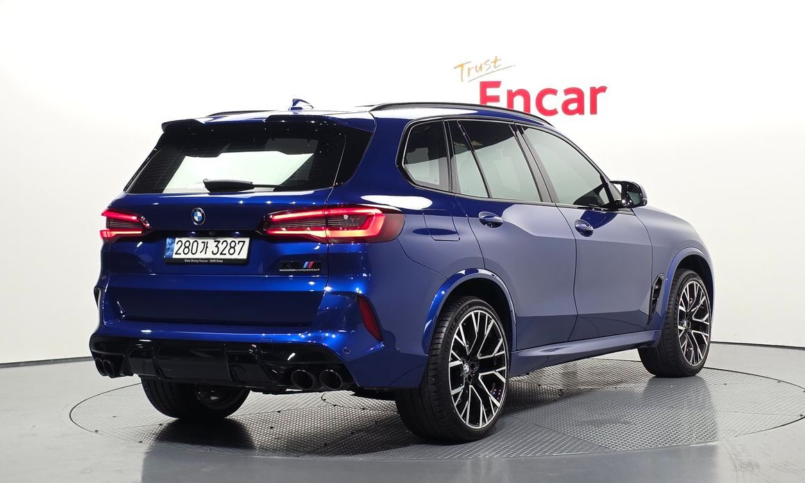 BMW X5M 2021