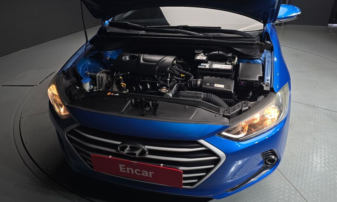 Hyundai AVANTE 2017