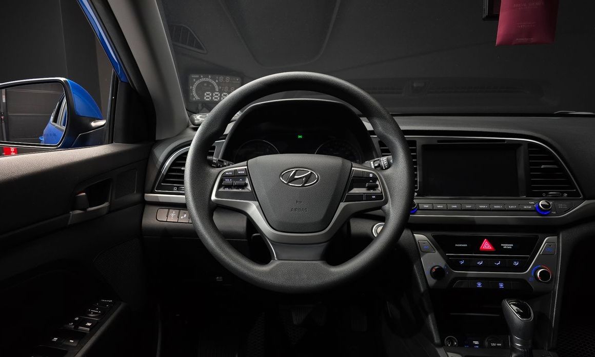 Hyundai AVANTE 2017