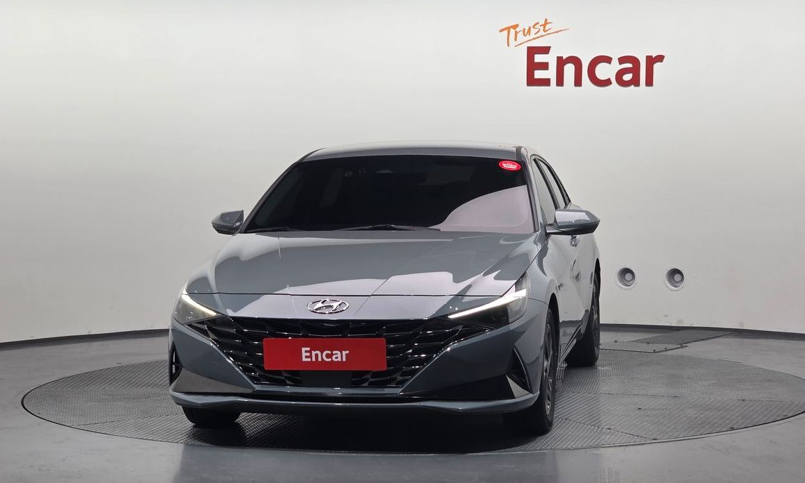 Hyundai AVANTE 2021