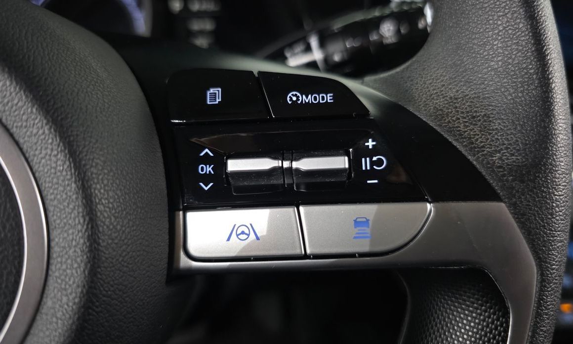 Hyundai AVANTE 2021