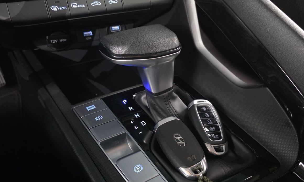 Hyundai AVANTE 2021
