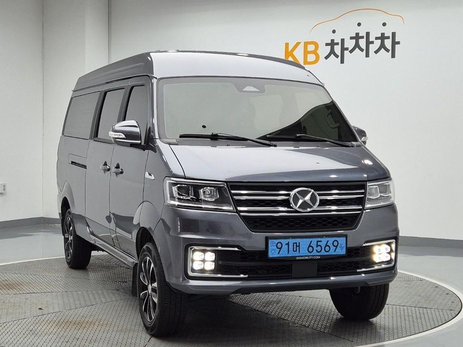 Xin yuan ET Van 2025