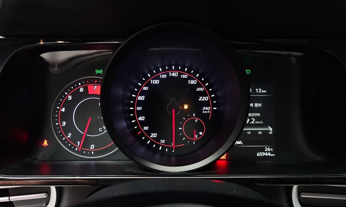 Hyundai AVANTE 2023