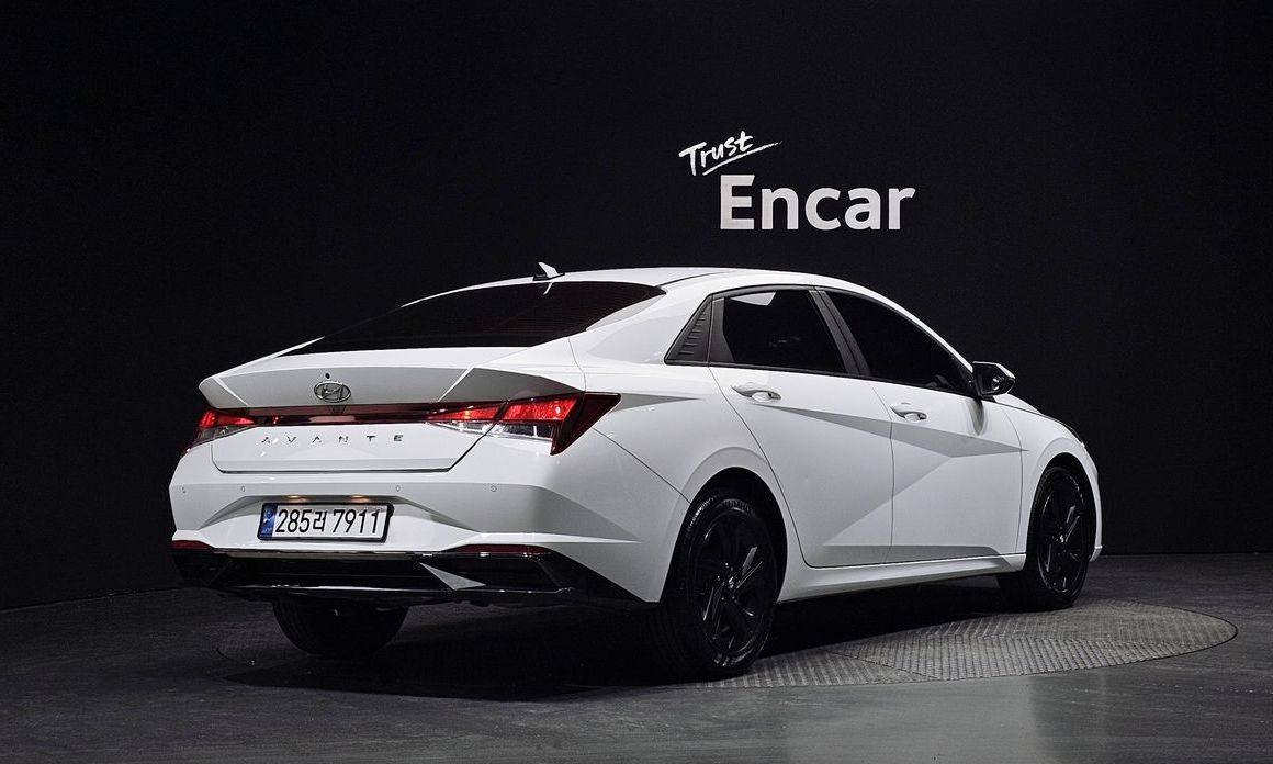 Hyundai AVANTE 2023
