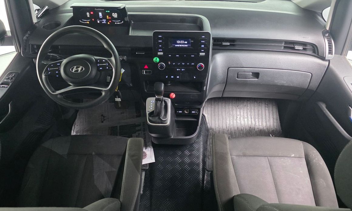 Hyundai Staria 2022