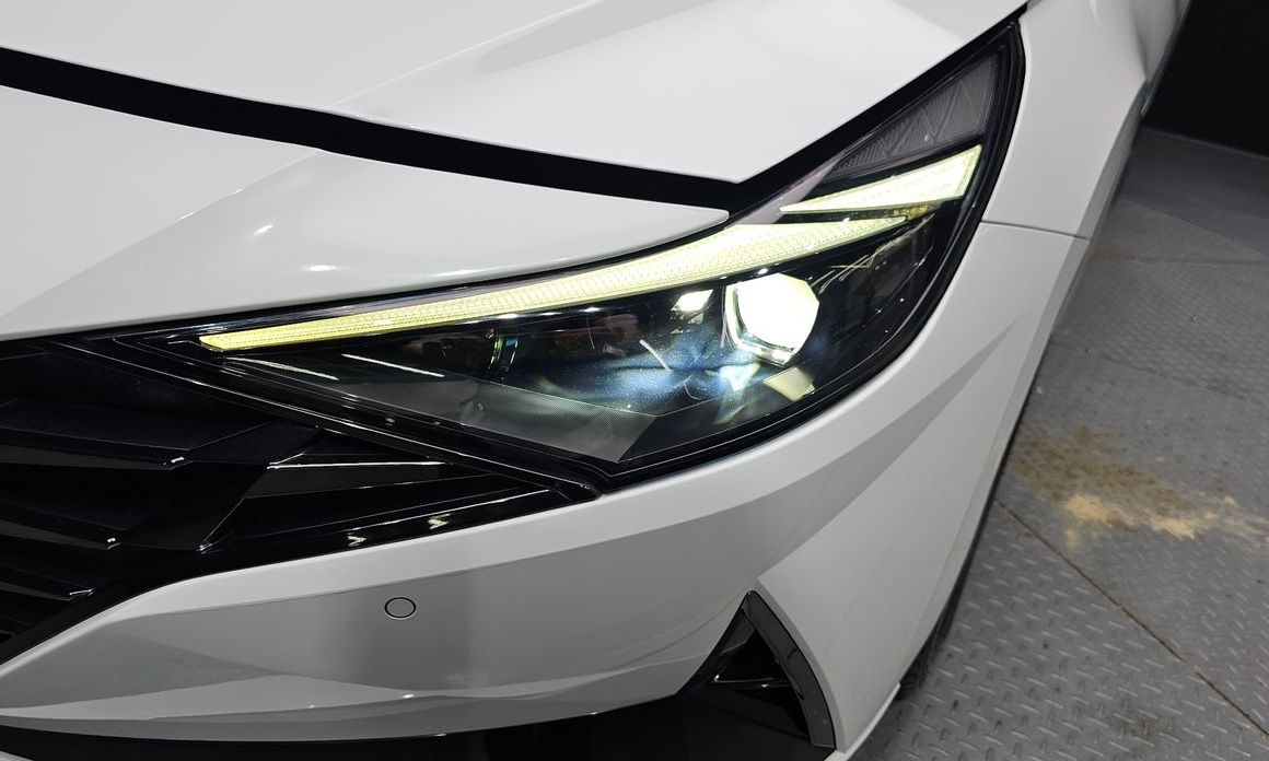 Hyundai AVANTE 2021