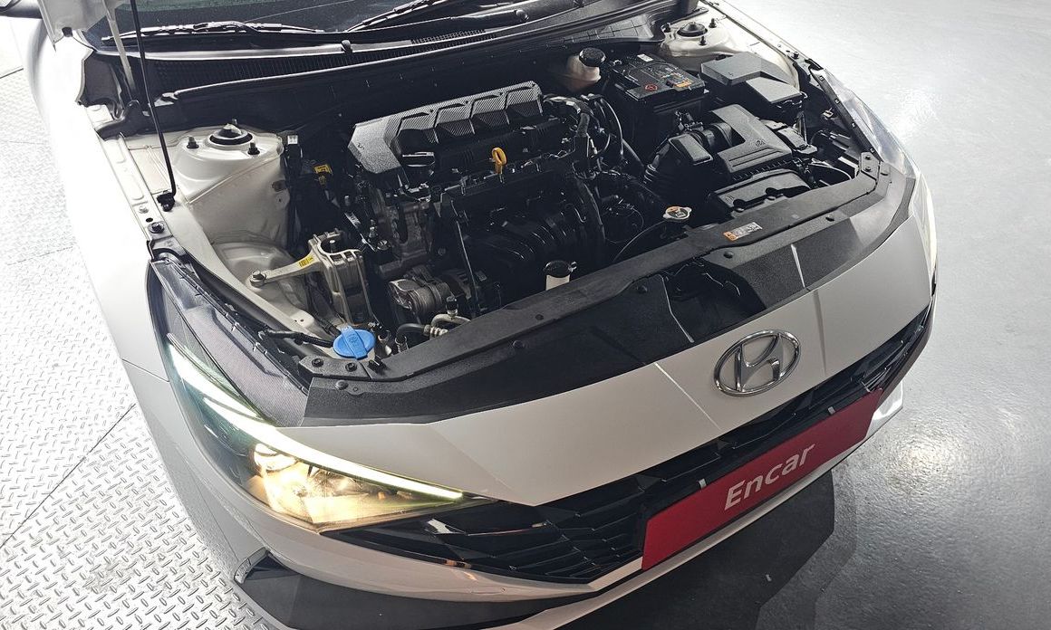 Hyundai AVANTE 2023