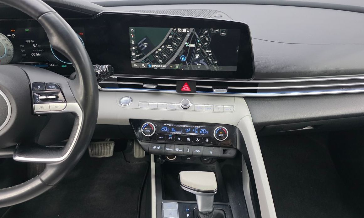 Hyundai AVANTE 2021