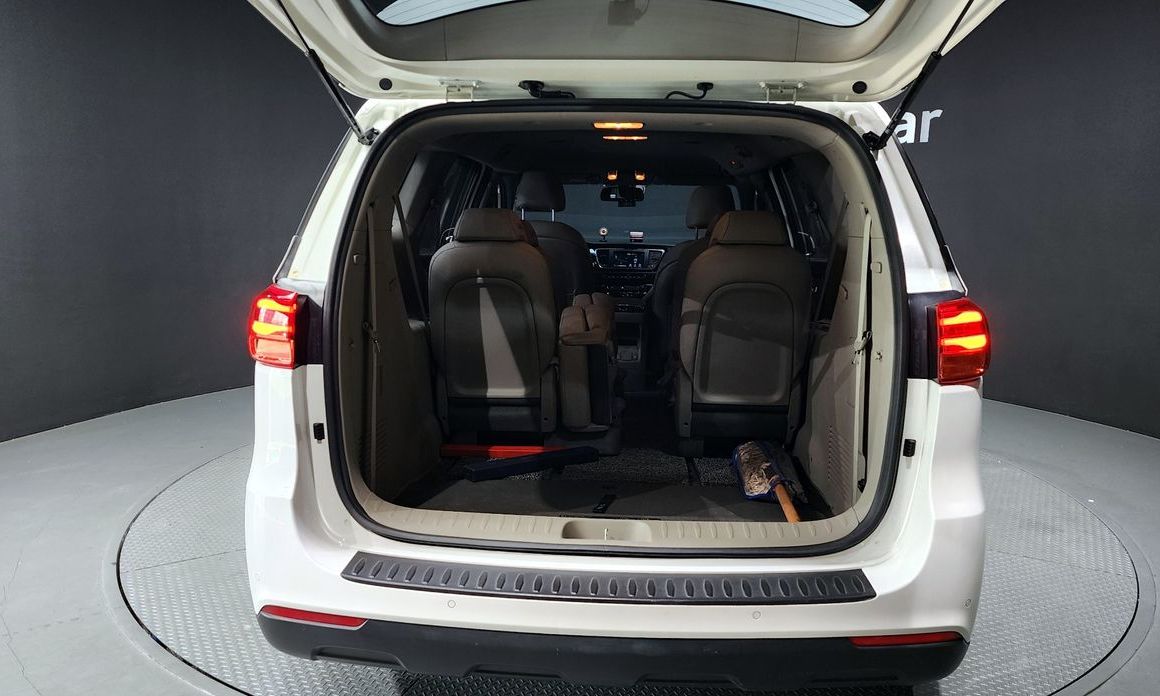Kia Canival 2019