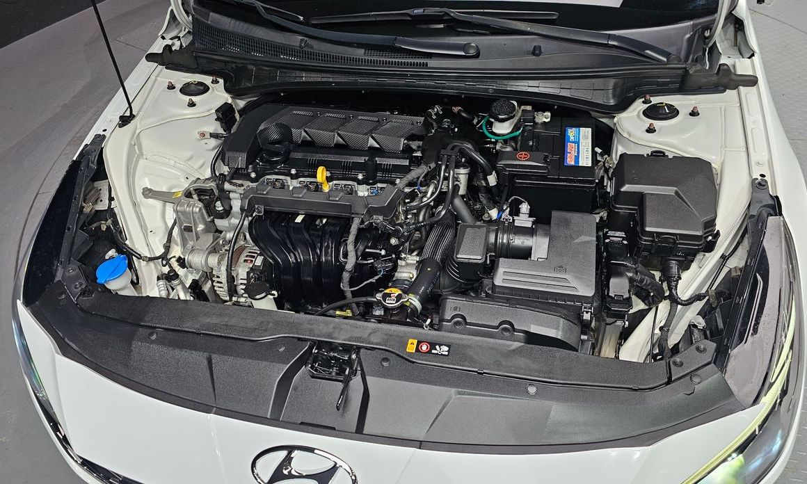 Hyundai AVANTE 2021