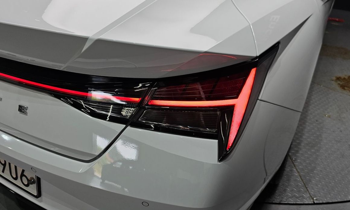 Hyundai AVANTE 2021
