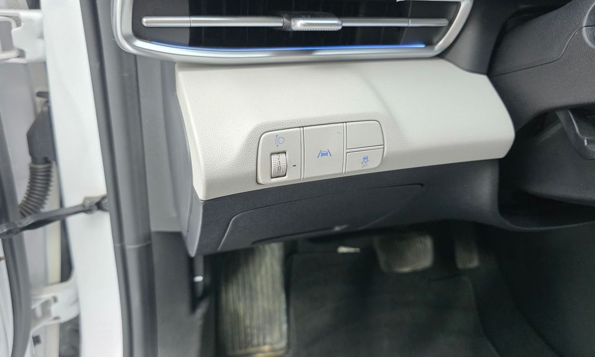 Hyundai AVANTE 2021