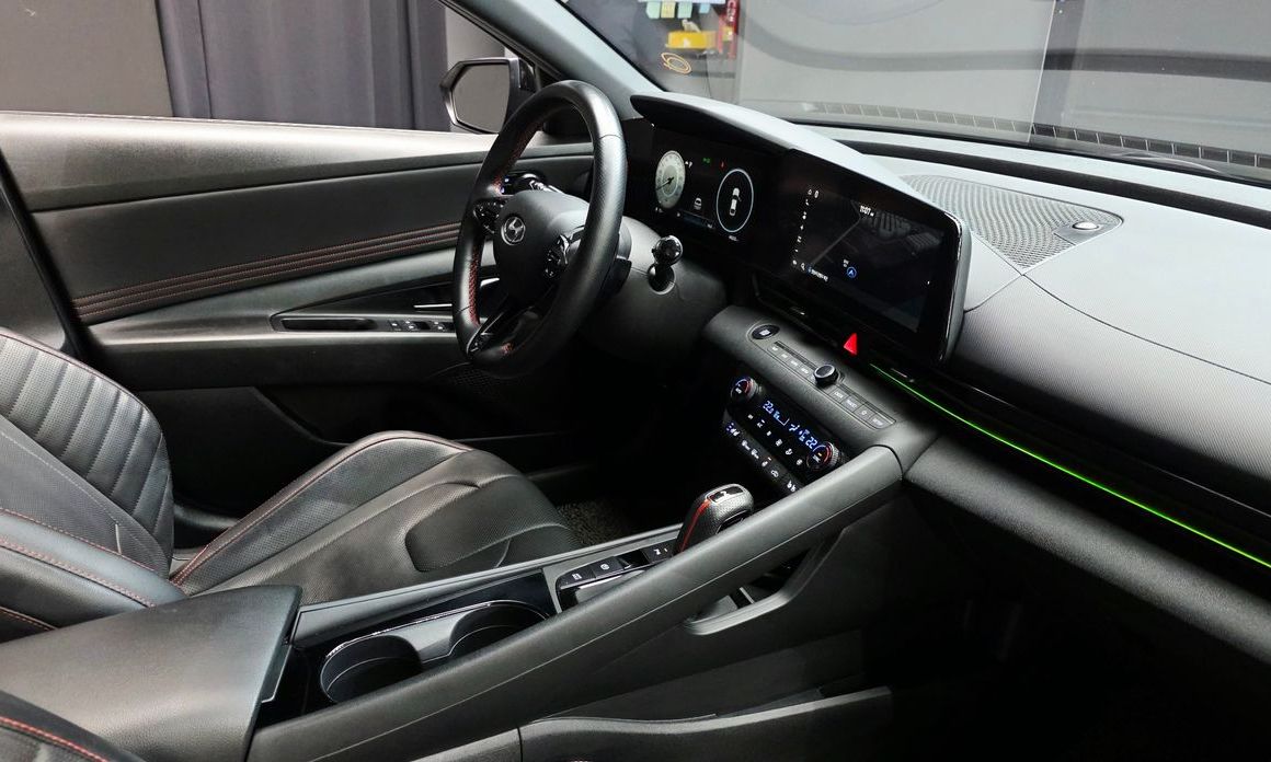 Hyundai AVANTE 2021