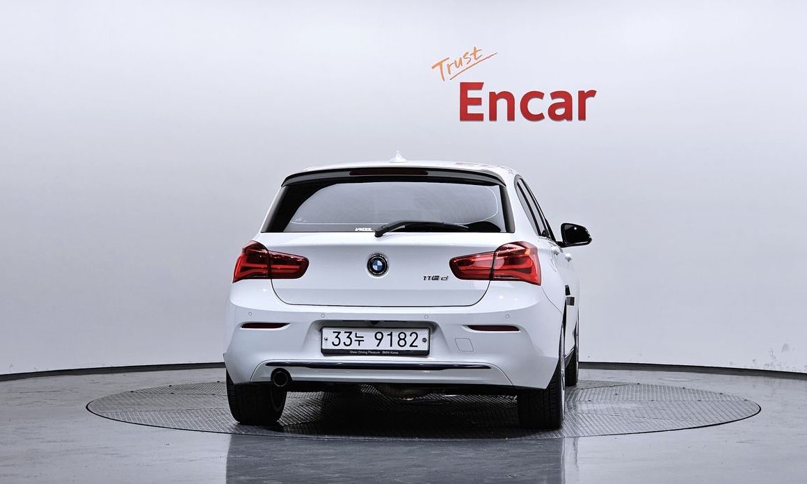 BMW 1-Series 2019