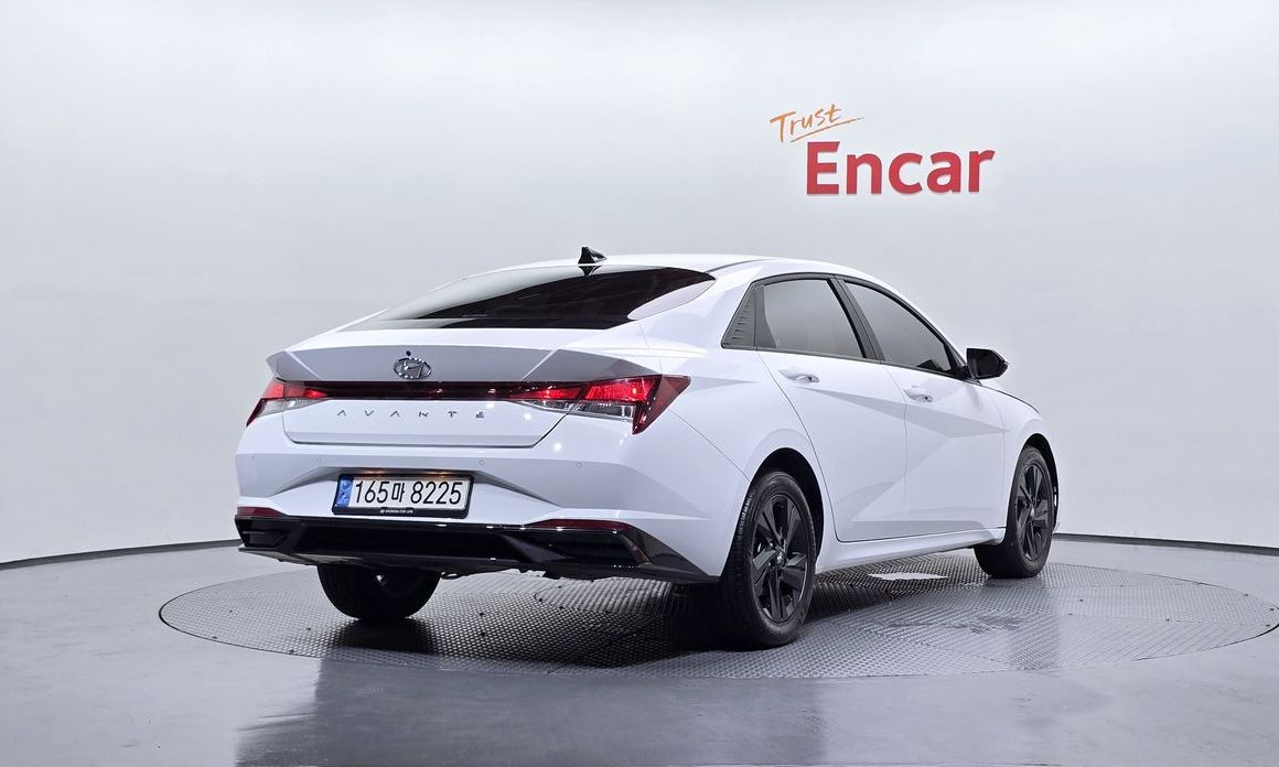 Hyundai AVANTE 2023