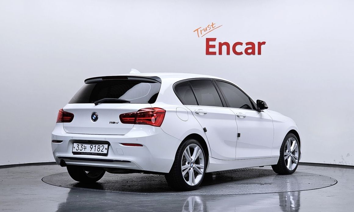 BMW 1-Series 2019