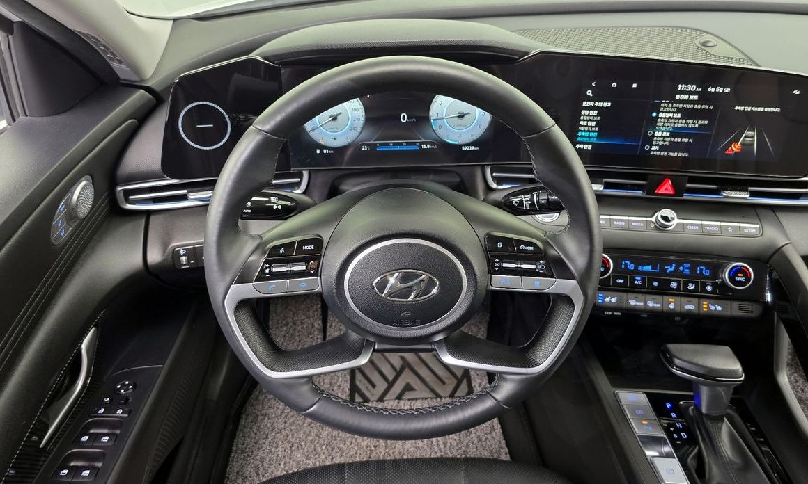 Hyundai AVANTE 2023