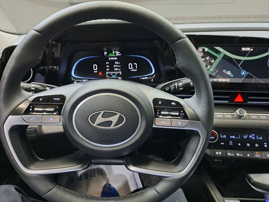Hyundai AVANTE 2024