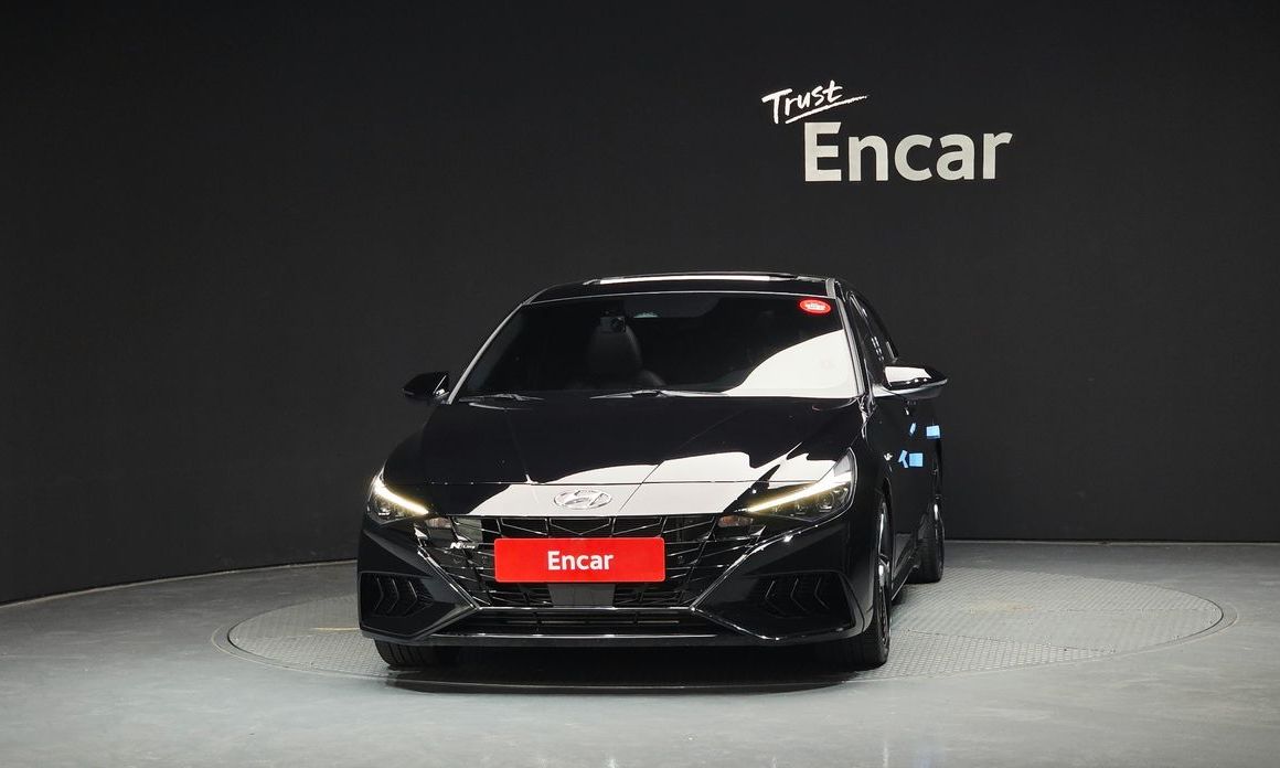 Hyundai AVANTE 2021