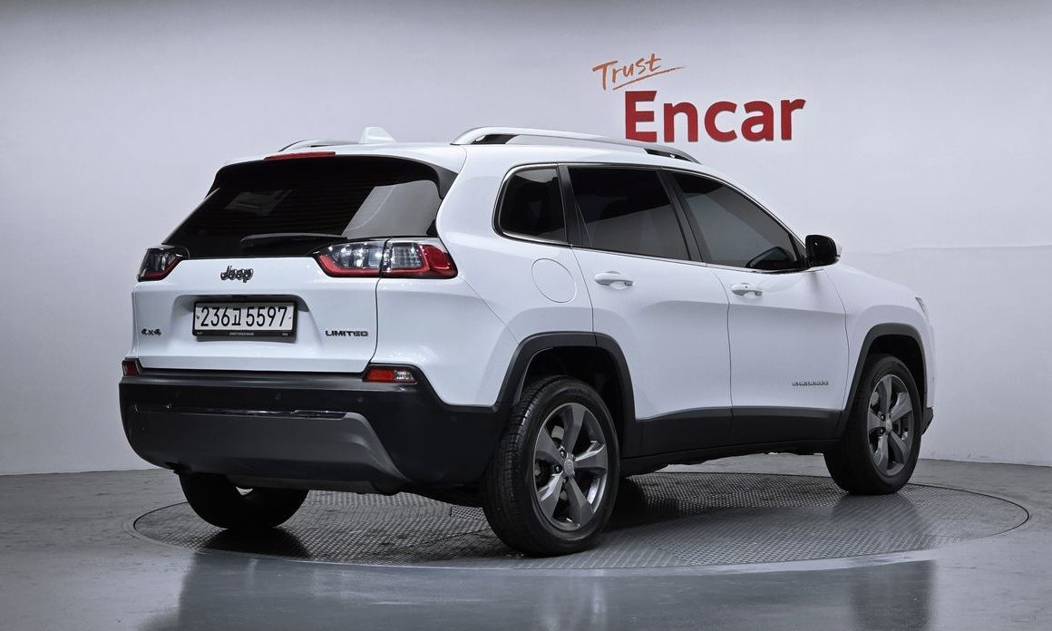 Jeep Cherokee 2021