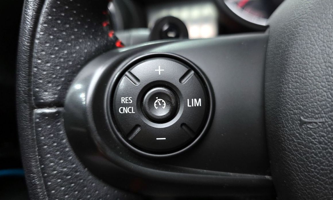 Mini Cooper Convertible 2019