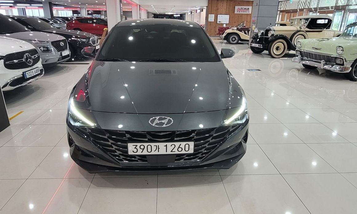 Hyundai AVANTE 2022