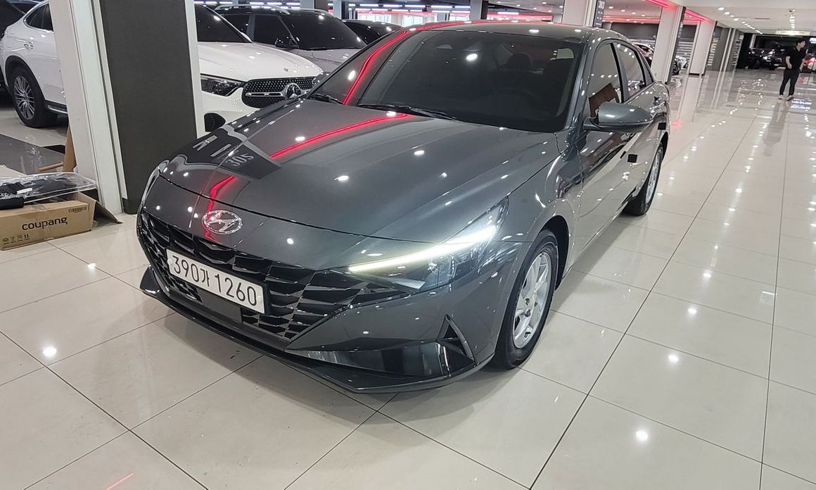 Hyundai AVANTE 2022