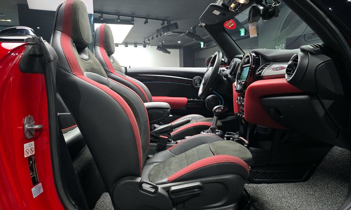 Mini Cooper Convertible 2019