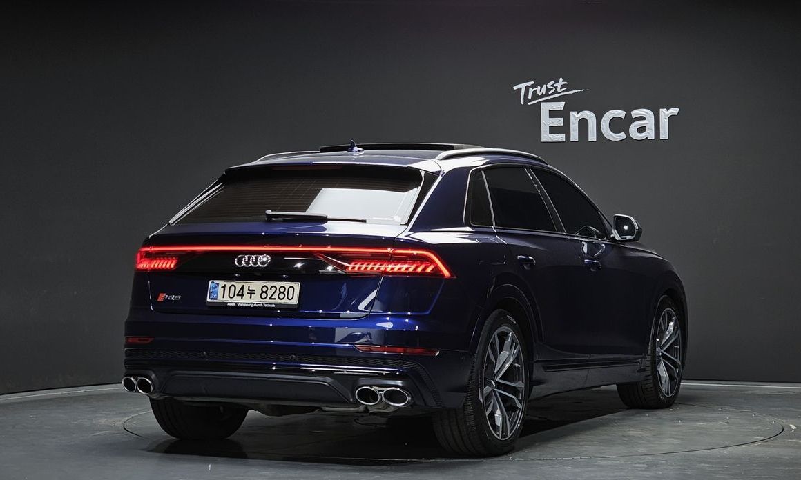 Audi SQ8 2020
