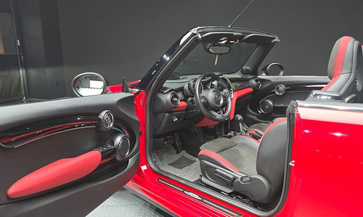 Mini Cooper Convertible 2019