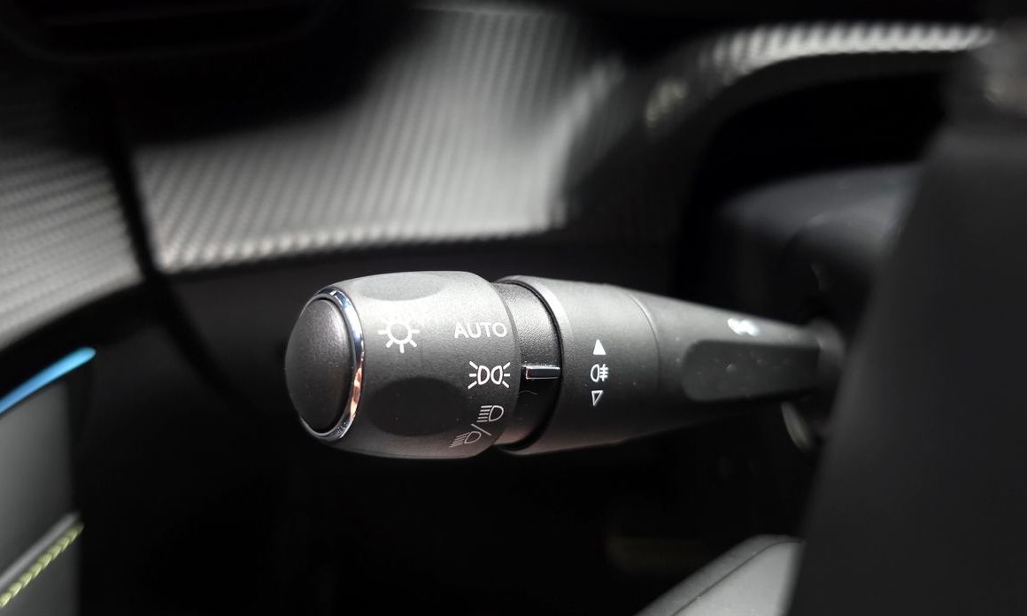 Peugeot 208 2021
