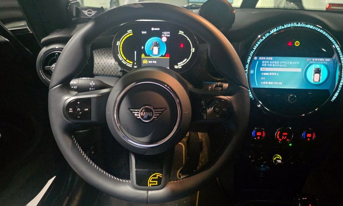 Mini Cooper 2023
