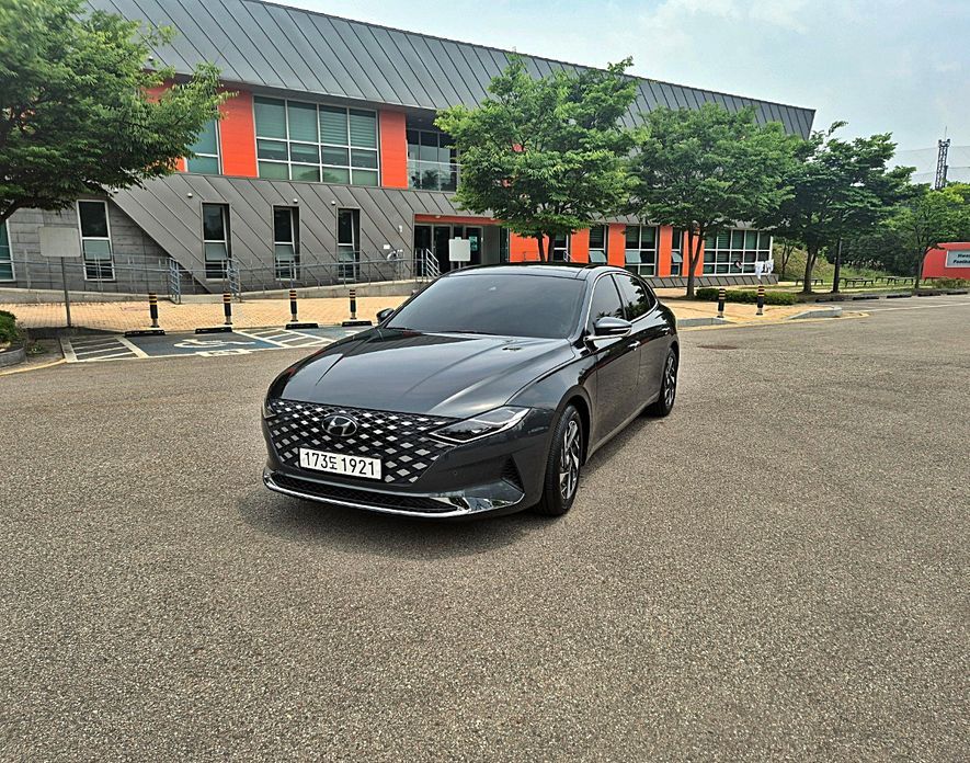 Hyundai Grandeur 2022