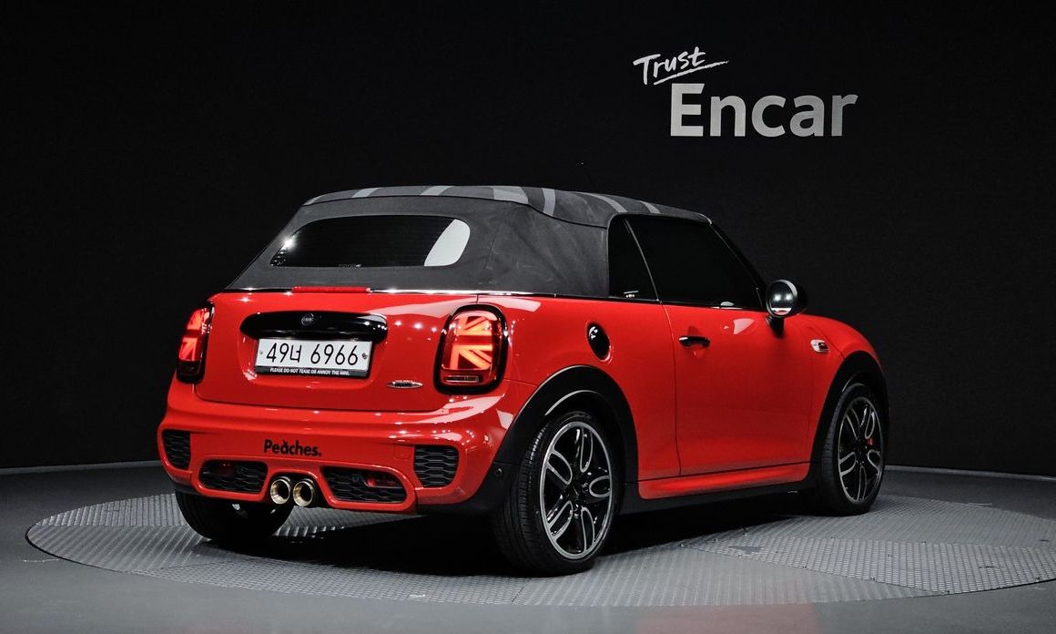 Mini Cooper Convertible 2019