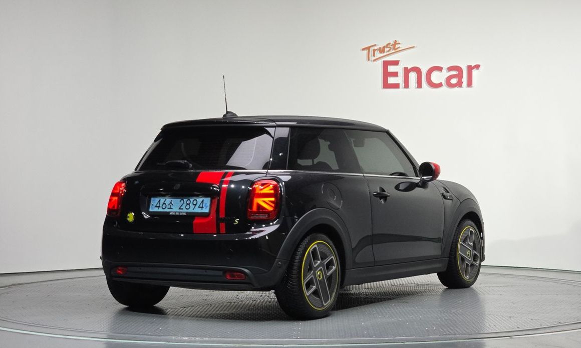 Mini Cooper 2023