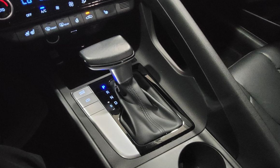 Hyundai AVANTE 2022