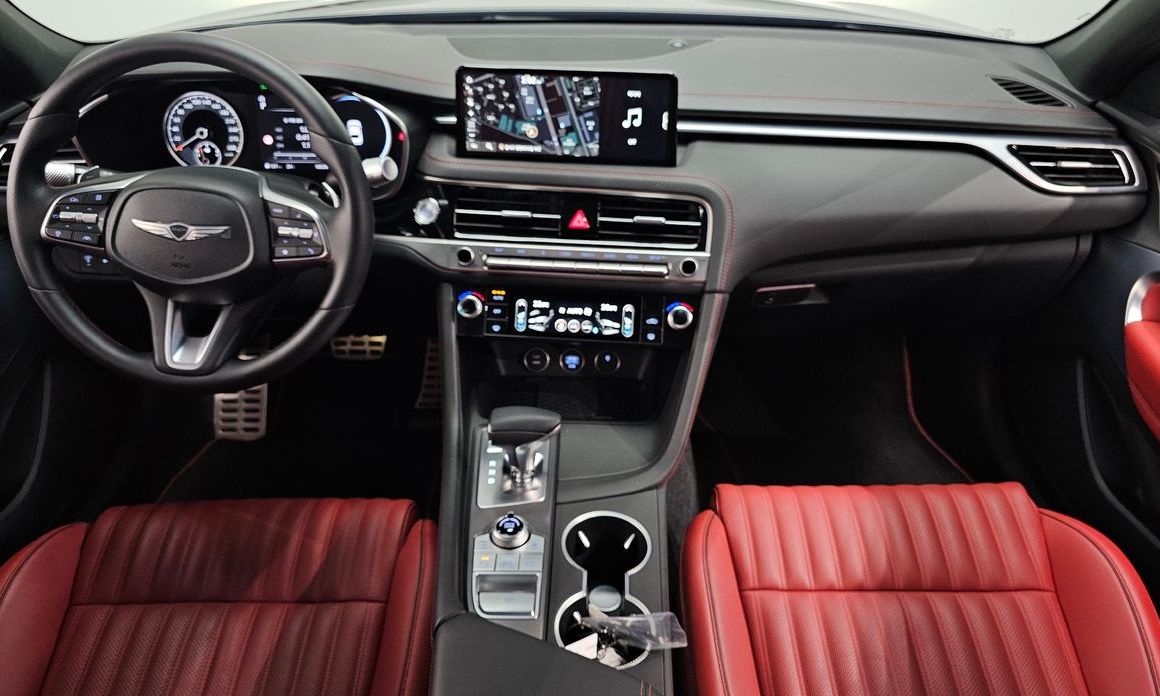 Genesis G70 2024