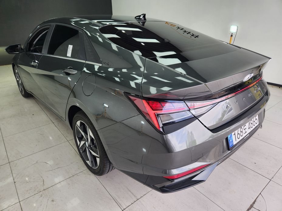 Hyundai AVANTE 2023