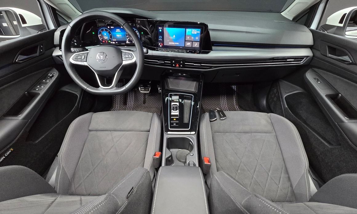 Volkswagen Golf 2024