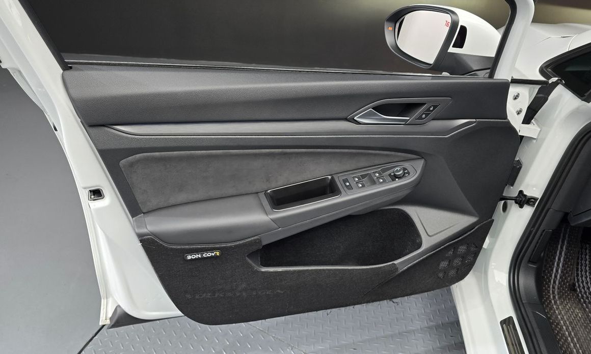 Volkswagen Golf 2024