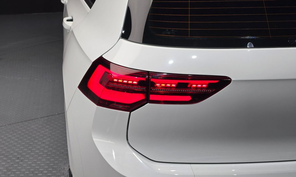 Volkswagen Golf 2024