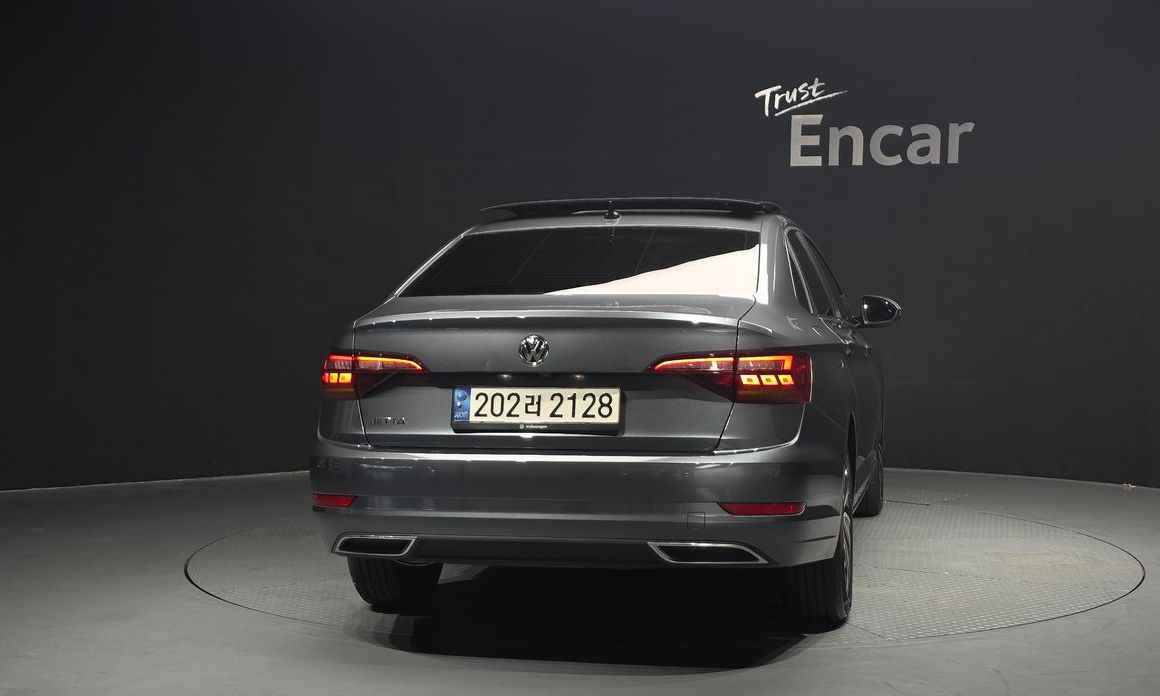 Volkswagen Jetta 2021