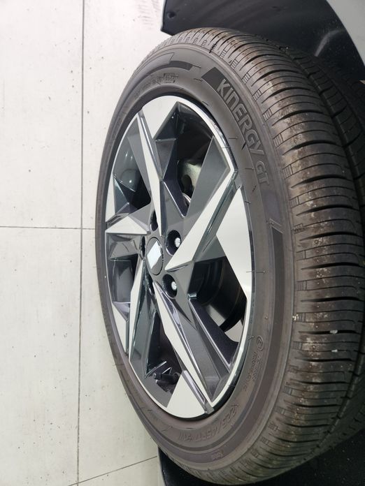 Hyundai AVANTE 2023
