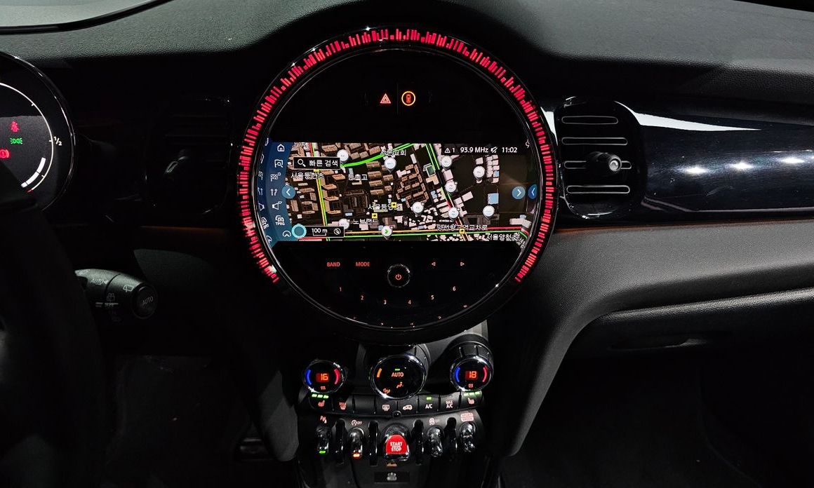Mini Cooper 2024