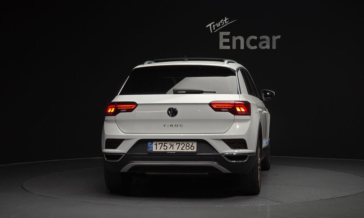 Volkswagen T-Roc 2021