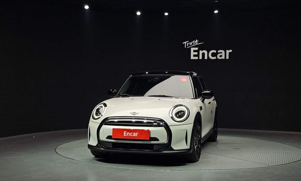 Mini Cooper 2024