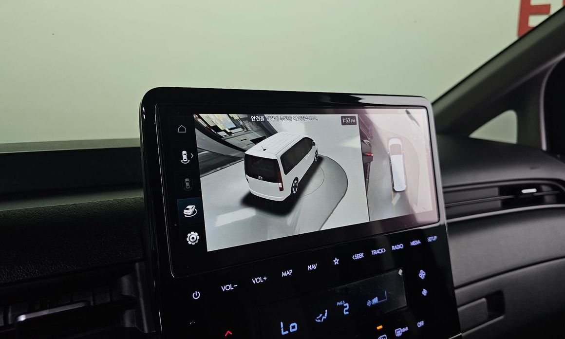 Hyundai Staria 2023