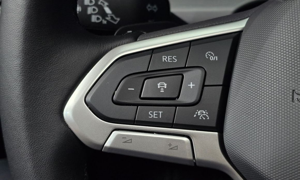 Volkswagen Golf 2024