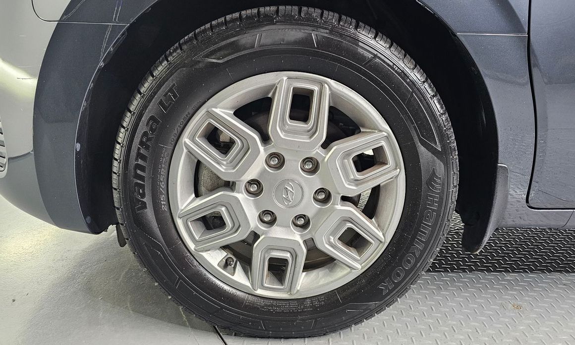 Hyundai Staria 2023